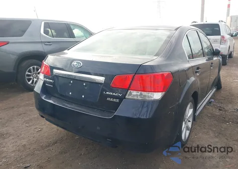 2013 Subaru Legacy 2.5I Premium z USA, uszkodzony, nr VIN 4S3BMBC6XD3006501